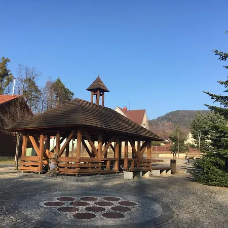 Ubytovani Pod Borovou Konukevi 3*