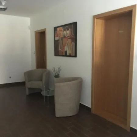 Ubytovani Pod Borovou 3*