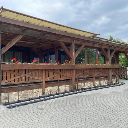 Ubytovani Pod Borovou Konukevi 3*