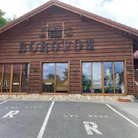 Konukevi Ubytovani Pod Borovou